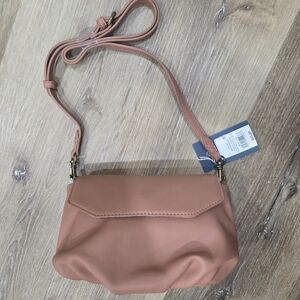 Universal Thread Coral Crossbody Bag